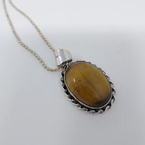 Tiger's Eye Oval Natural Gemstone Cabachon Pendant Necklace Silver Tone Chain